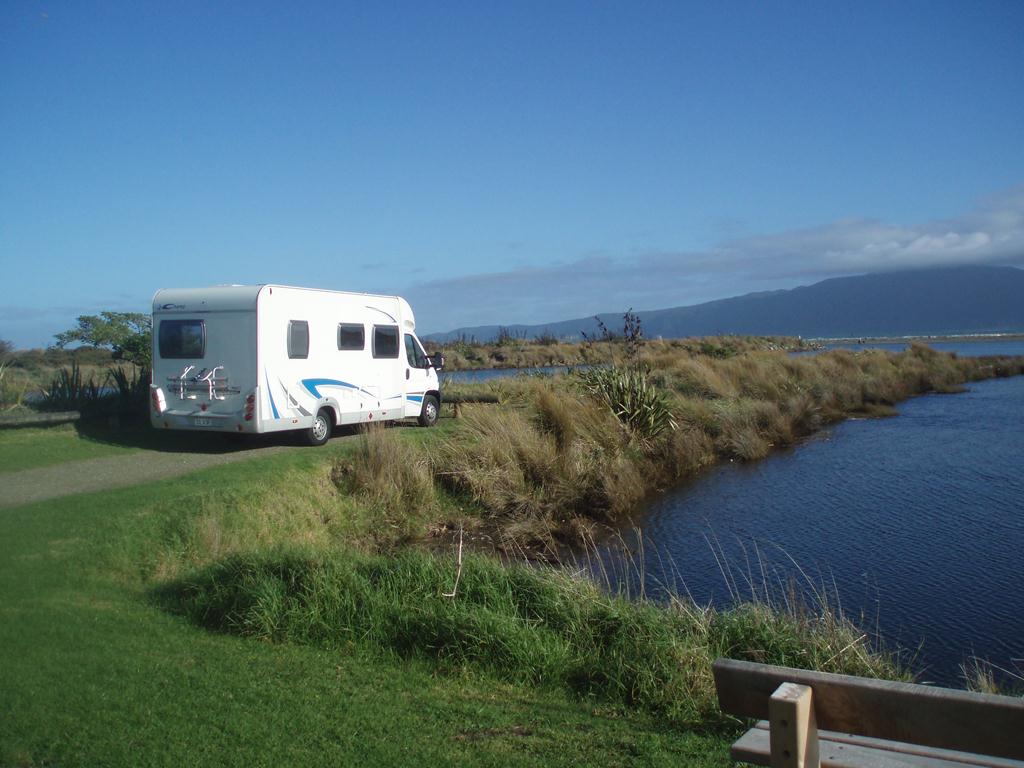 Motorhoming Kiwi Style