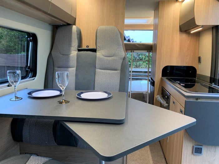 New Fiat Autotrail V Line 669 S 140bhp Motorhome For Sale Brownhills Motorhomes Limited