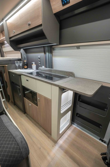 164_interior-16_1.jpg