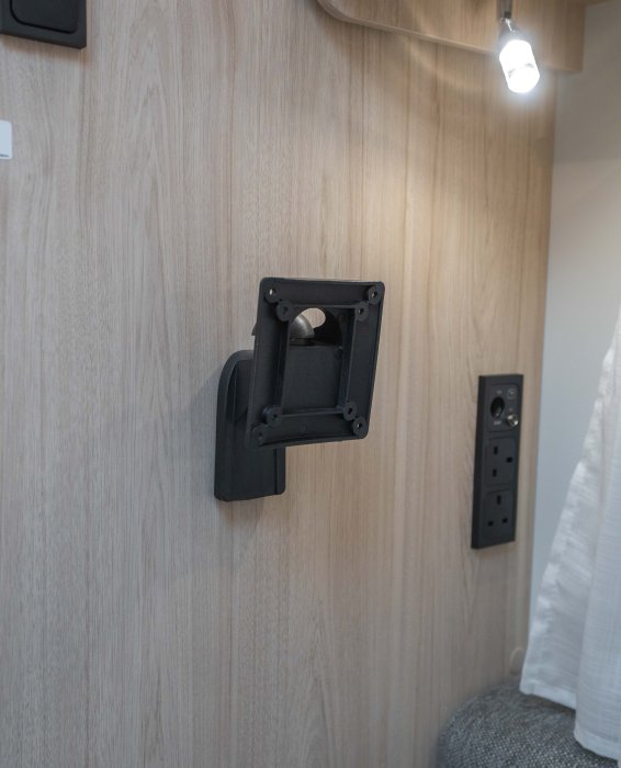 196+_interior-15_2.jpg