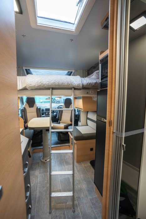 397_interior-19_5.jpg
