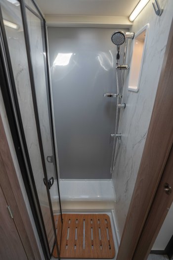 884_interior_dressed_up-16.jpg