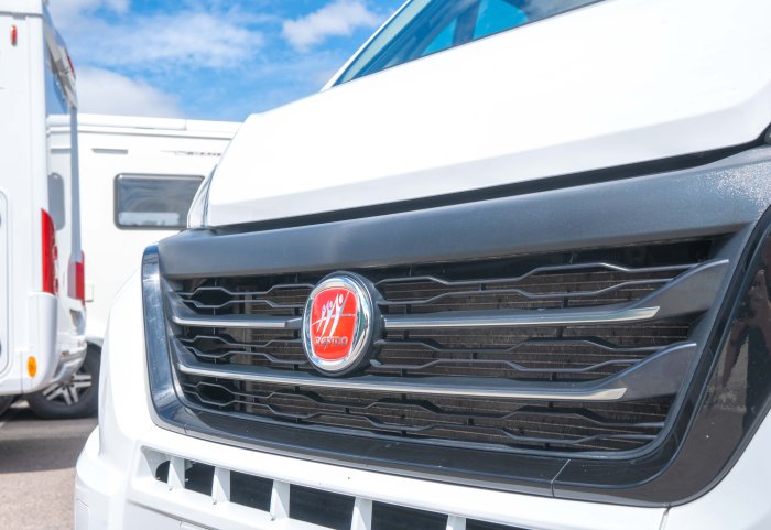 c56-5.jpg