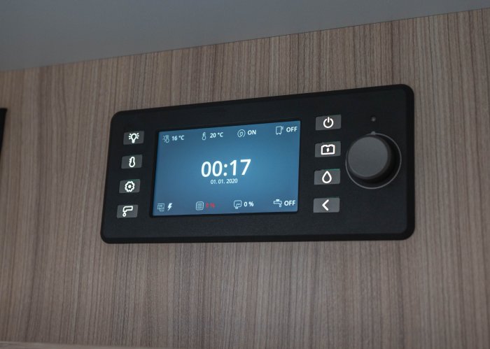 c70dl-16_2.jpg