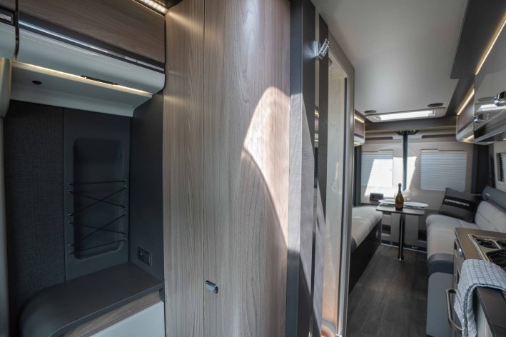 carrera_132_interior-3_1.jpg