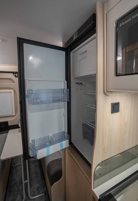 cv80_interior-12_3.jpg