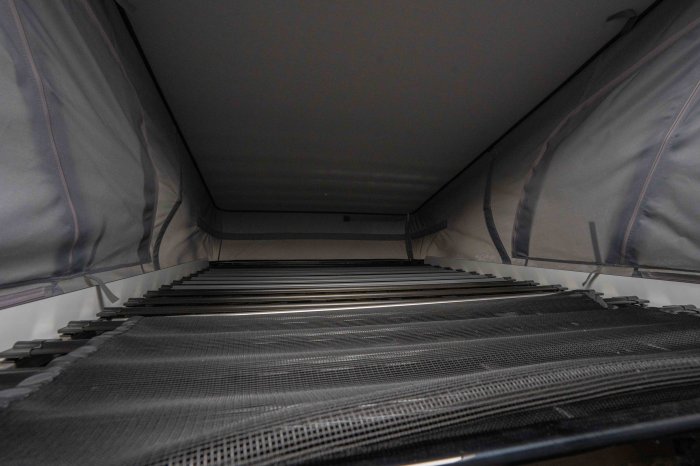 cv80_interior-22_2.jpg