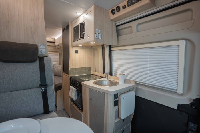 cv80_interior-5_3.jpg