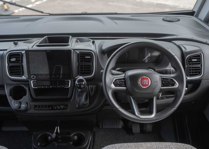 dethleffs_interior-11.jpg