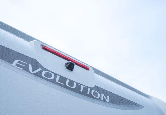 evo_150-9_3.jpg