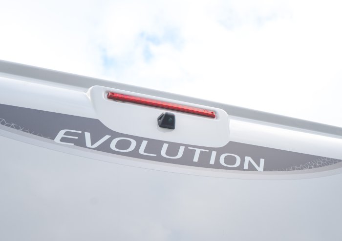 evo_194-9_3.jpg