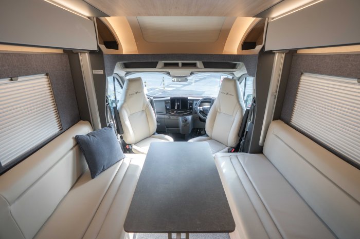 f62_auto_cab-4_2.jpg