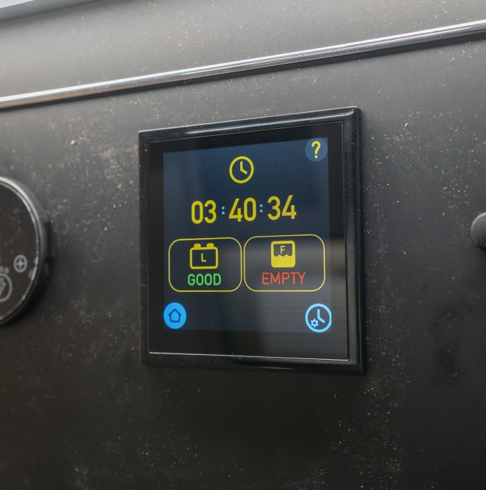 f70_matter_grey-15_1.jpg