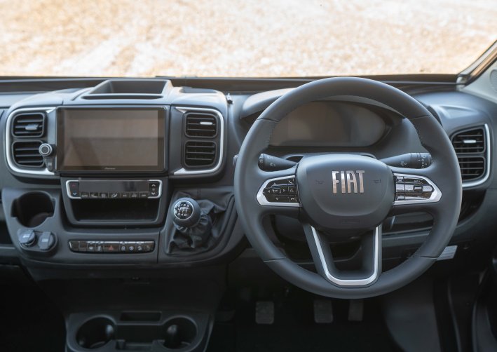 manual_cab_696f-1.jpg