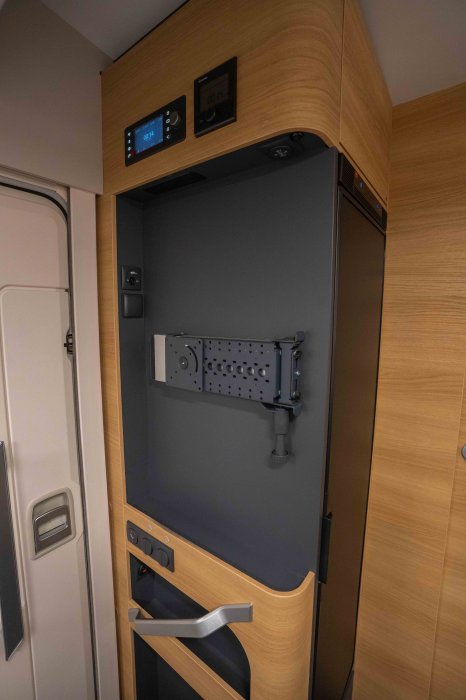 matrix_select_670_dc-16.jpg