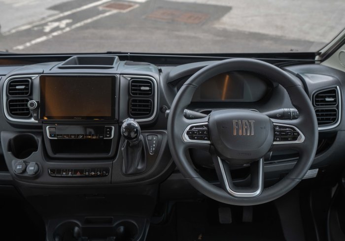 milan_interior_696f-1.jpg