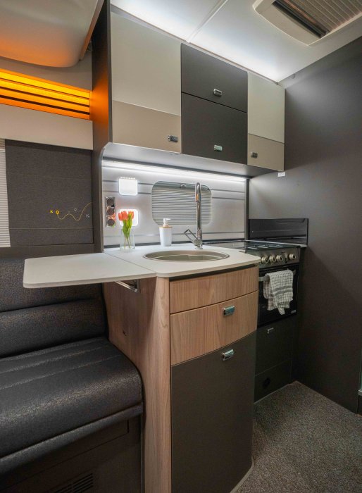 trekker_540_interior-8_4.jpg