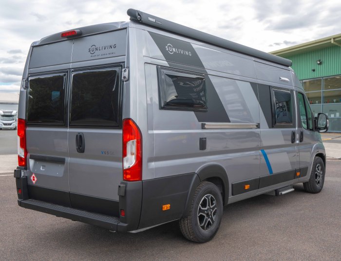 v65gx20ed-2.jpg