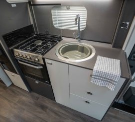475_interior_jet_manual-8_1.jpg