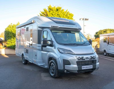 Fiat Adria Matrix Supreme 670 SC 180BHP Auto