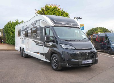 Fiat Swift Kon-Tiki 874 180BHP Auto