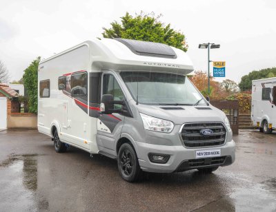 Ford Autotrail F-Line F72 165BHP Auto