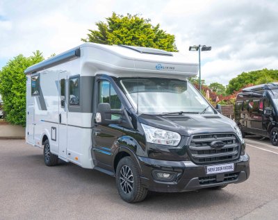 Ford Sun Living S 72DC 130BHP Auto