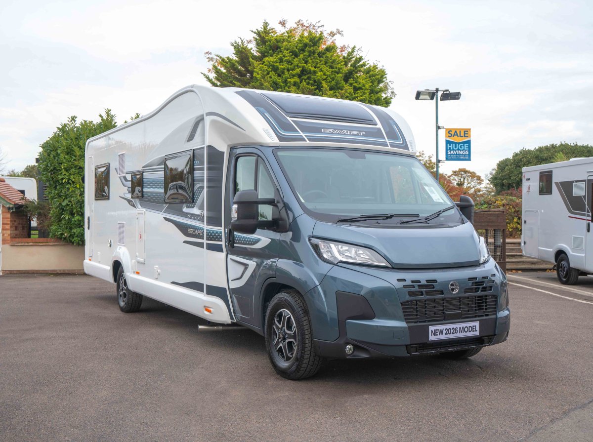 2026 Swift Escape 674 180BHP Auto