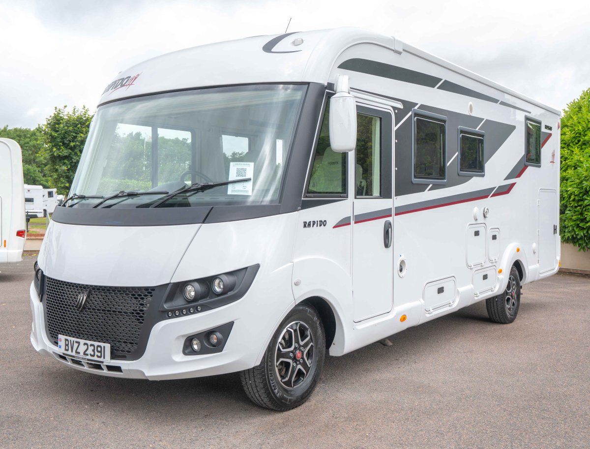 2023 Rapido 8096DF Ultimate Line 180BHP Auto