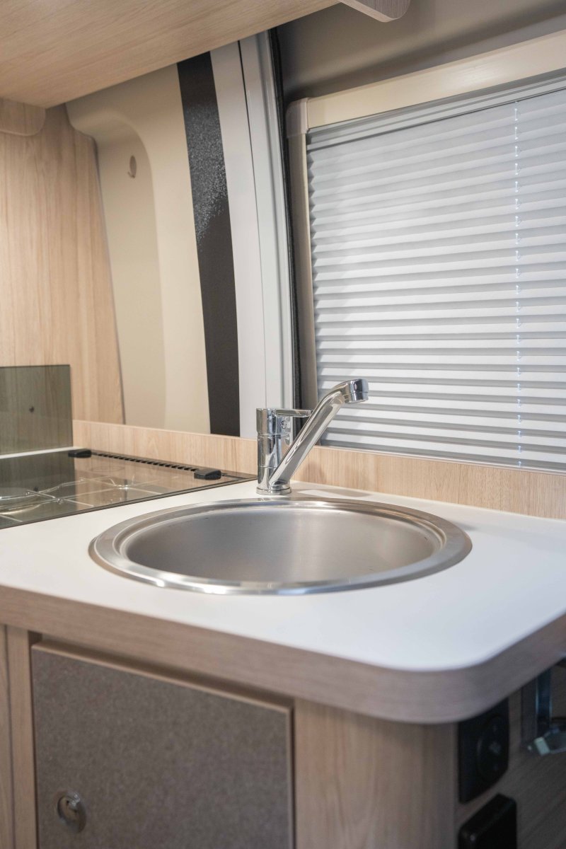 2025 Elddis Evolution CV80 60th Edition 140BHP